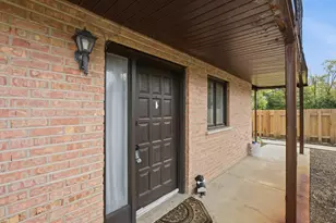 520 E Main St, Barrington, IL 60010 - Photo 3