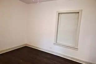 7826 S Bennett Ave, Chicago, IL 60649 - Photo 11