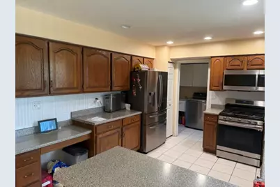 1410 Margate Drive, Buffalo Grove, IL 60089 - Photo 11