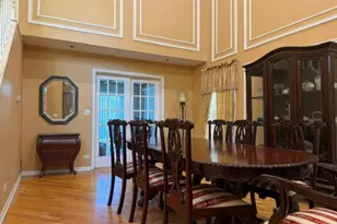 1410 Margate Dr, Buffalo Grove, IL 60089 - Photo 3