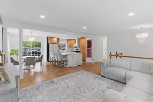 25 N Prindle Ave, Arlington Heights, IL 60004 - Photo 3