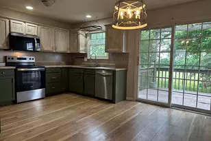 109 Labrador Ln, Downs, IL 61736 - Photo 9