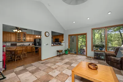 625 S Utah Avenue, Davenport, IA 52802 - Photo 11