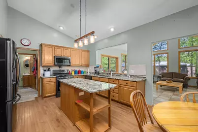 625 S Utah Avenue, Davenport, IA 52802 - Photo 13