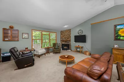 625 S Utah Avenue, Davenport, IA 52802 - Photo 7