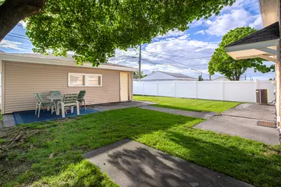 5304 S Mulligan Avenue, Chicago, IL 60638 - Photo 17