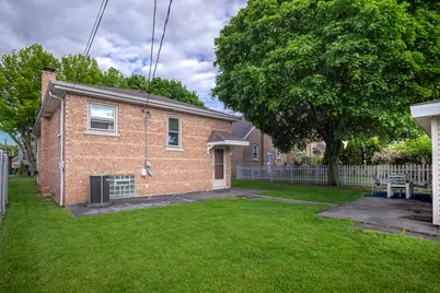 5304 S Mulligan Avenue, Chicago, IL 60638 - Photo 19