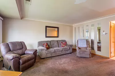 5304 S Mulligan Avenue, Chicago, IL 60638 - Photo 3