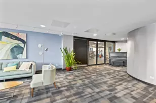 4343 N Clarendon Ave, Chicago, IL 60613 - Photo 21