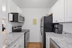 4343 N Clarendon Ave, Chicago, IL 60613 - Photo 11