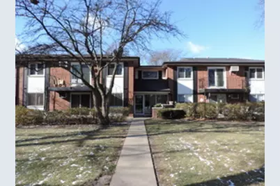 1210 Dale Avenue #2I, Arlington Heights, IL 60004 - Photo 1