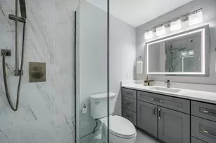 401 E Ontario St, Chicago, IL 60611 - Photo 17