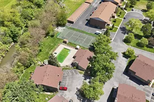 1 W Stonebridge Ct, Palos Hills, IL 60465 - Photo 27