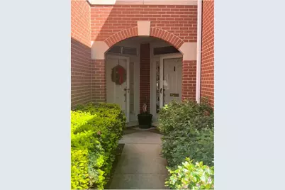 4252 W Harrington Lane, Chicago, IL 60646 - Photo 3