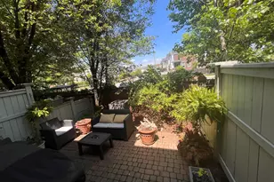 4252 W Harrington Ln, Chicago, IL 60646 - Photo 7