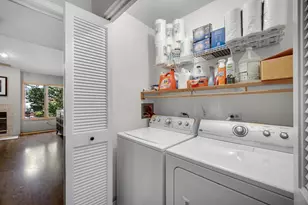4252 W Harrington Ln, Chicago, IL 60646 - Photo 19