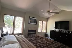 4252 W Harrington Ln, Chicago, IL 60646 - Photo 29