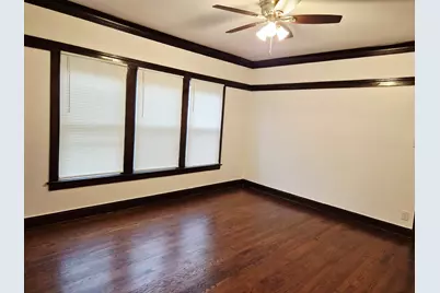 7826 S Bennett Avenue #2, Chicago, IL 60649 - Photo 5