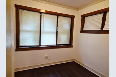 7826 S Bennett Avenue #2, Chicago, IL 60649 - Photo 17