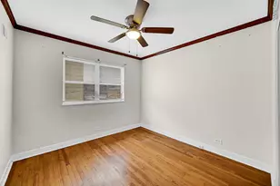 7248 N Ridge Blvd, Chicago, IL 60645 - Photo 17