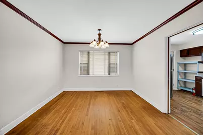 7248 N Ridge Boulevard, Chicago, IL 60645 - Photo 7