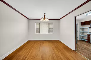 7248 N Ridge Blvd, Chicago, IL 60645 - Photo 7