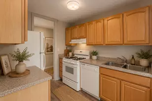 6700 S South Shore Dr, Chicago, IL 60649 - Photo 7