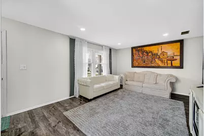 611 Kendall Court, Schaumburg, IL 60194 - Photo 5