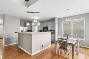 1013 Club Lake Dr, Antioch, IL 60002 - Photo 9