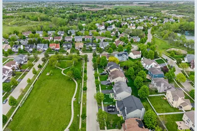 1013 Club Lake Drive, Antioch, IL 60002 - Photo 29