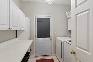 1013 Club Lake Dr, Antioch, IL 60002 - Photo 25