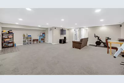 2300 Appleby Drive, Wheaton, IL 60189 - Photo 17