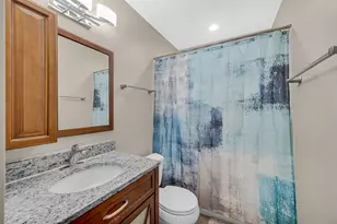 2300 Appleby Dr, Wheaton, IL 60189 - Photo 15