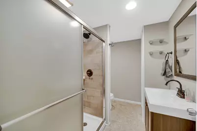2300 Appleby Drive, Wheaton, IL 60189 - Photo 19