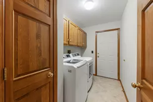 6344 Greene Rd, Woodridge, IL 60517 - Photo 15