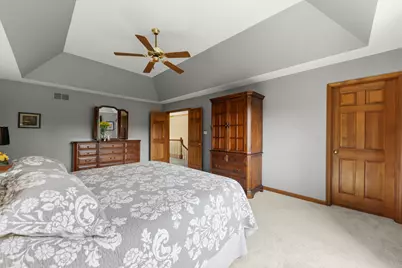6344 Greene Road, Woodridge, IL 60517 - Photo 17