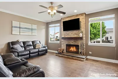 6802 Ayre Drive, McHenry, IL 60050 - Photo 9