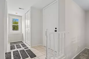 240 Southwick Ct, Vernon Hills, IL 60061 - Photo 11