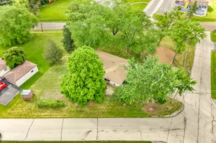 7624 Howe Rd, Wonder Lake, IL 60097 - Photo 31