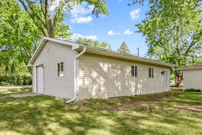 7624 Howe Road, Wonder Lake, IL 60097 - Photo 29