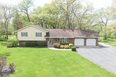10594 Grover Oaks Road, Roscoe, IL 61073 - Photo 7