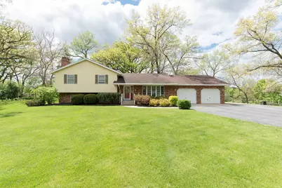 10594 Grover Oaks Road, Roscoe, IL 61073 - Photo 5