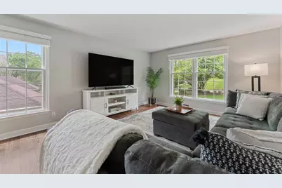 635 Oakview Drive, Algonquin, IL 60102 - Photo 5