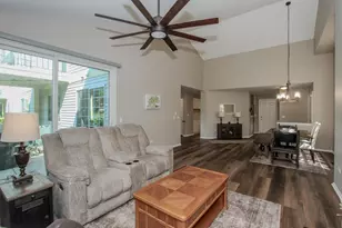 446 Cromwell Cir, Bartlett, IL 60103 - Photo 5