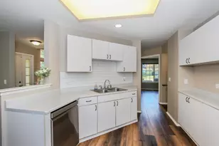 446 Cromwell Cir, Bartlett, IL 60103 - Photo 9