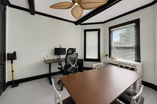 3245 N Lakewood Ave, Chicago, IL 60657 - Photo 3