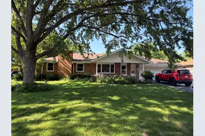 309 Calkins Drive, Sugar Grove, IL 60554 - Photo 1