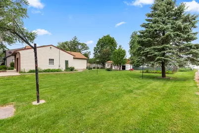 1406 Kaskaskia Avenue, Elgin, IL 60123 - Photo 3