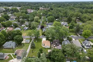 1406 Kaskaskia Ave, Elgin, IL 60123 - Photo 31