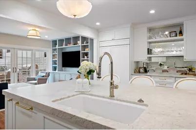 2748 N Kenmore Avenue, Chicago, IL 60614 - Photo 13